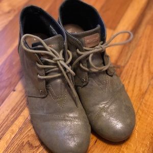 TOMS Lace Up Bootie